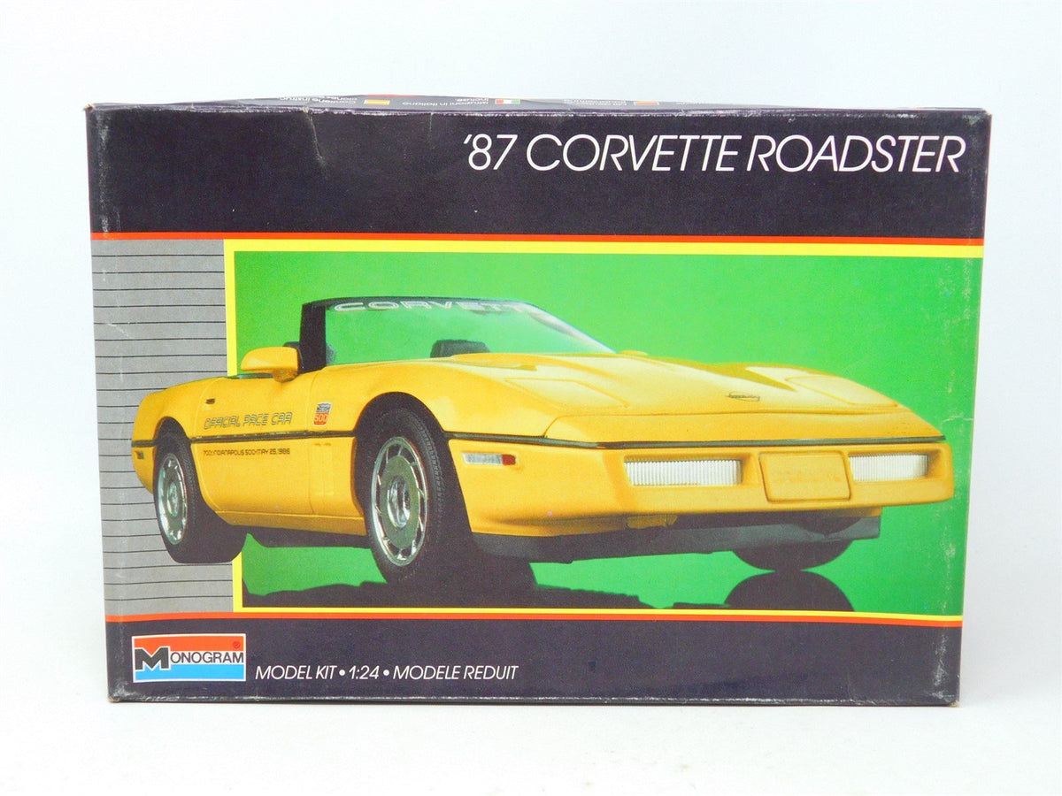1:24 Scale Monogram Plastic Model Car Kit #2742 &#39;87 Corvette Roadster