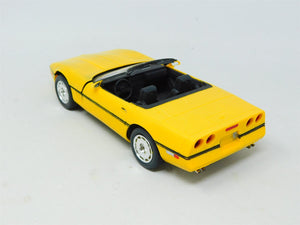 1:24 Scale Monogram Plastic Model Car Kit #2742 '87 Corvette Roadster