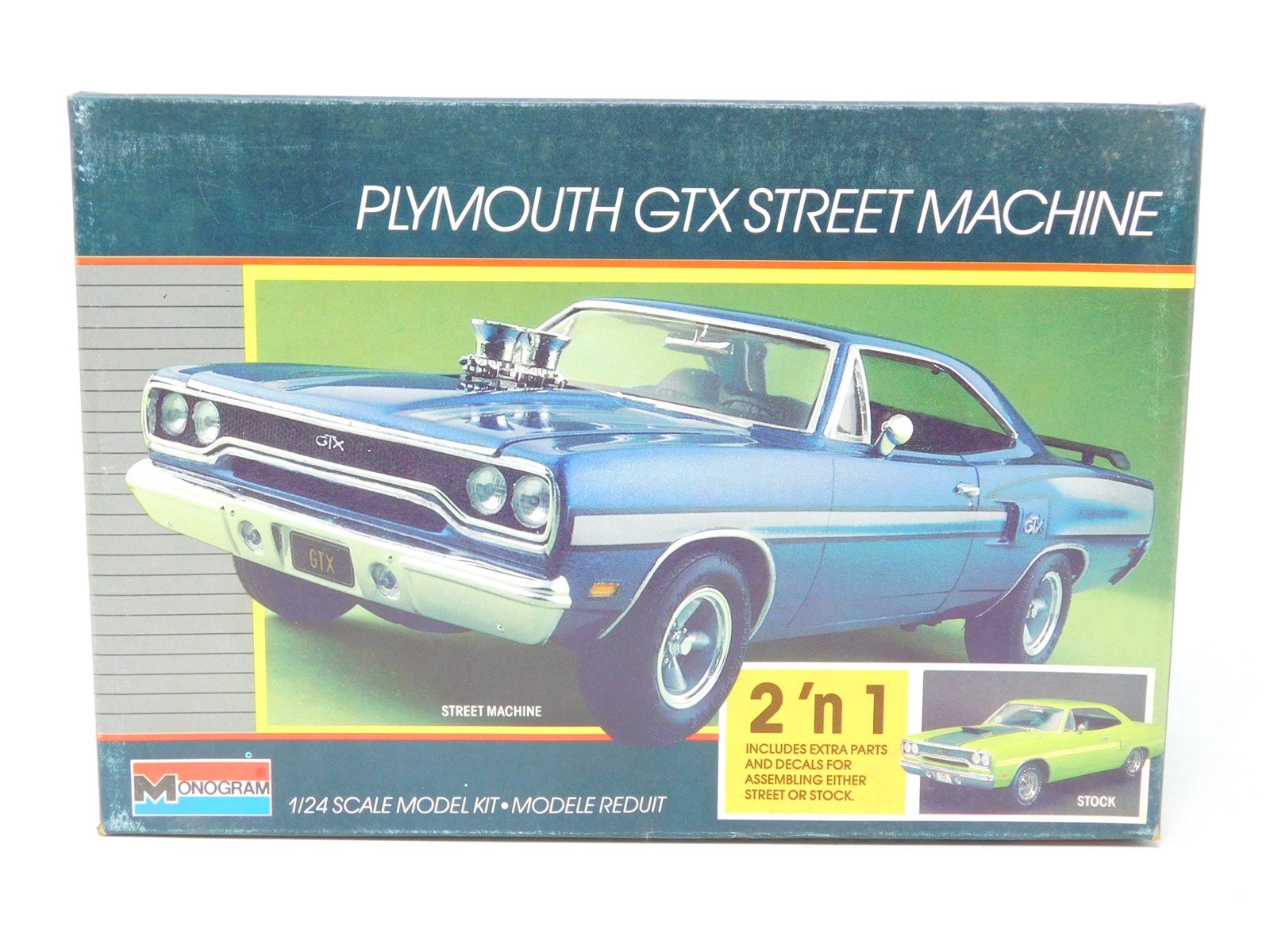 1:24 Scale Monogram Plastic Model Car Kit #2730 Plymouth GTX Street Machine
