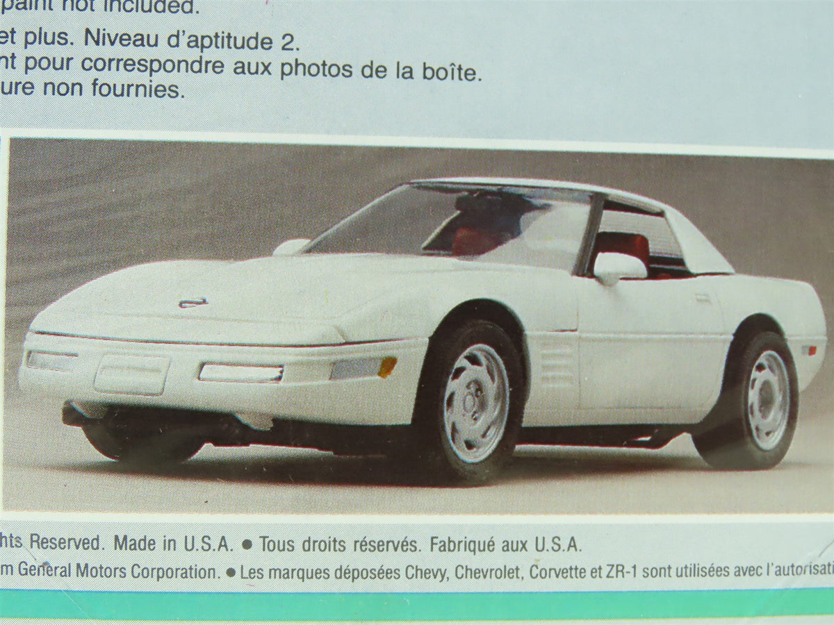 1:24 Scale Monogram Plastic Model Car Kit #2938 &#39;91 Corvette Convertible SEALED