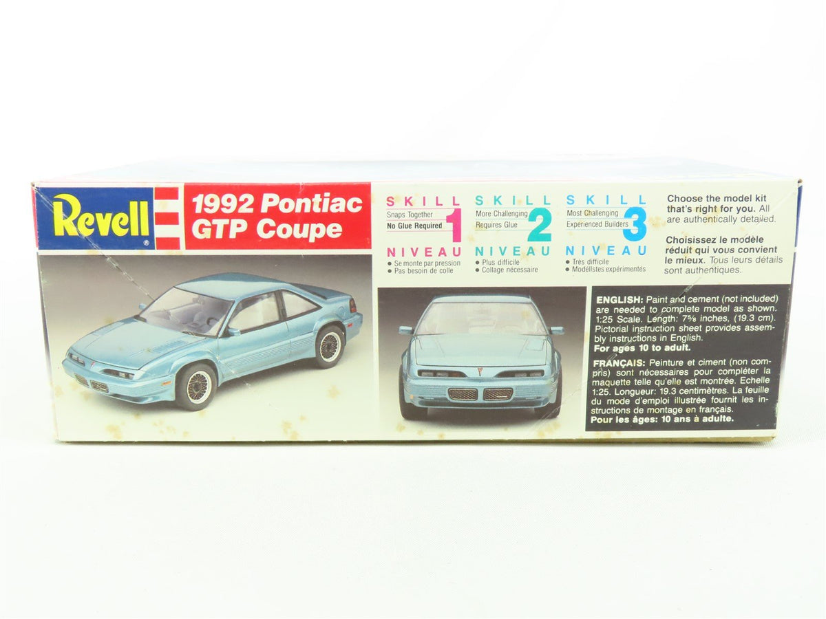 1:25 Scale Revell Model Car Kit 7494 1992 Pontiac GTP Coupe