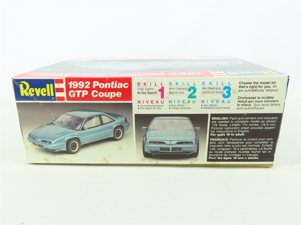 1:25 Scale Revell Model Car Kit 7494 1992 Pontiac GTP Coupe