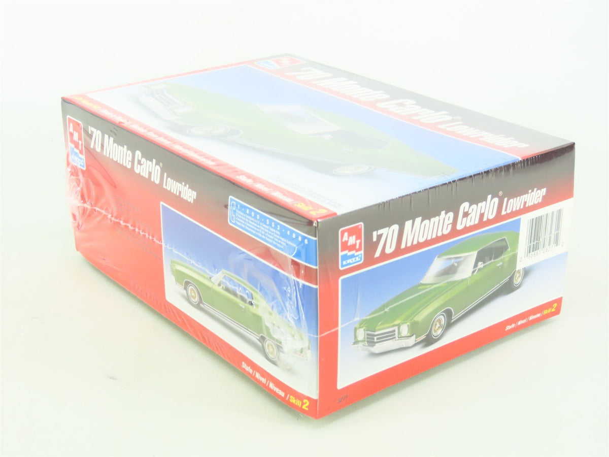 1:25 Scale AMT Ertl Model Car Kit #8271 &#39;70 Monte Carlo Lowrider - SEALED