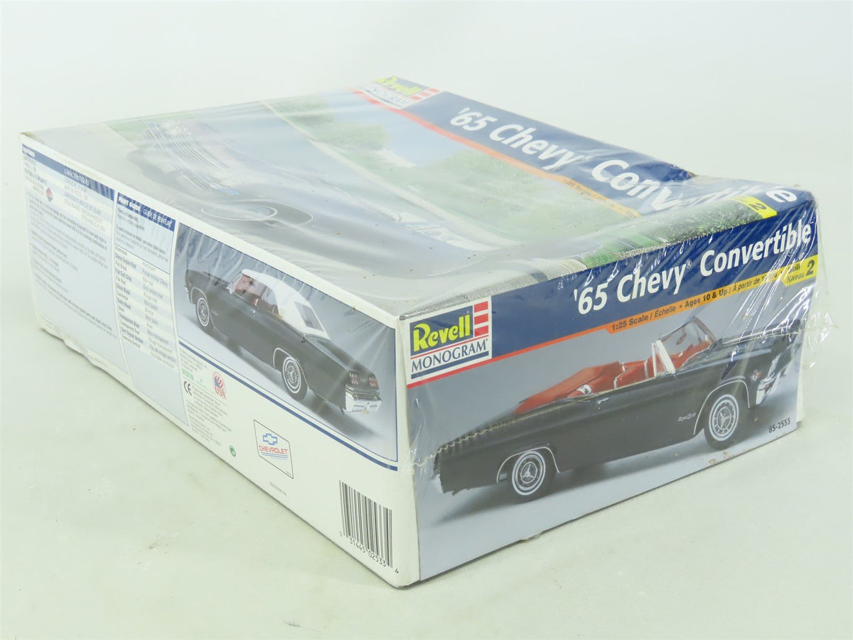 1:25 Scale Revell Monogram Model Car Kit #85-2533 &#39;65 Chevy Convertible - SEALED