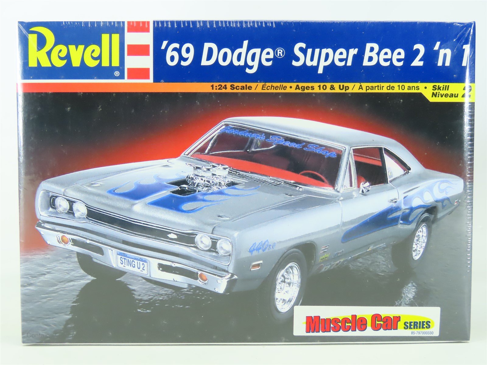 1:24 Scale Revell Monogram Model Car Kit #85-2363 '69 Dodge Super Bee 2 'n 1