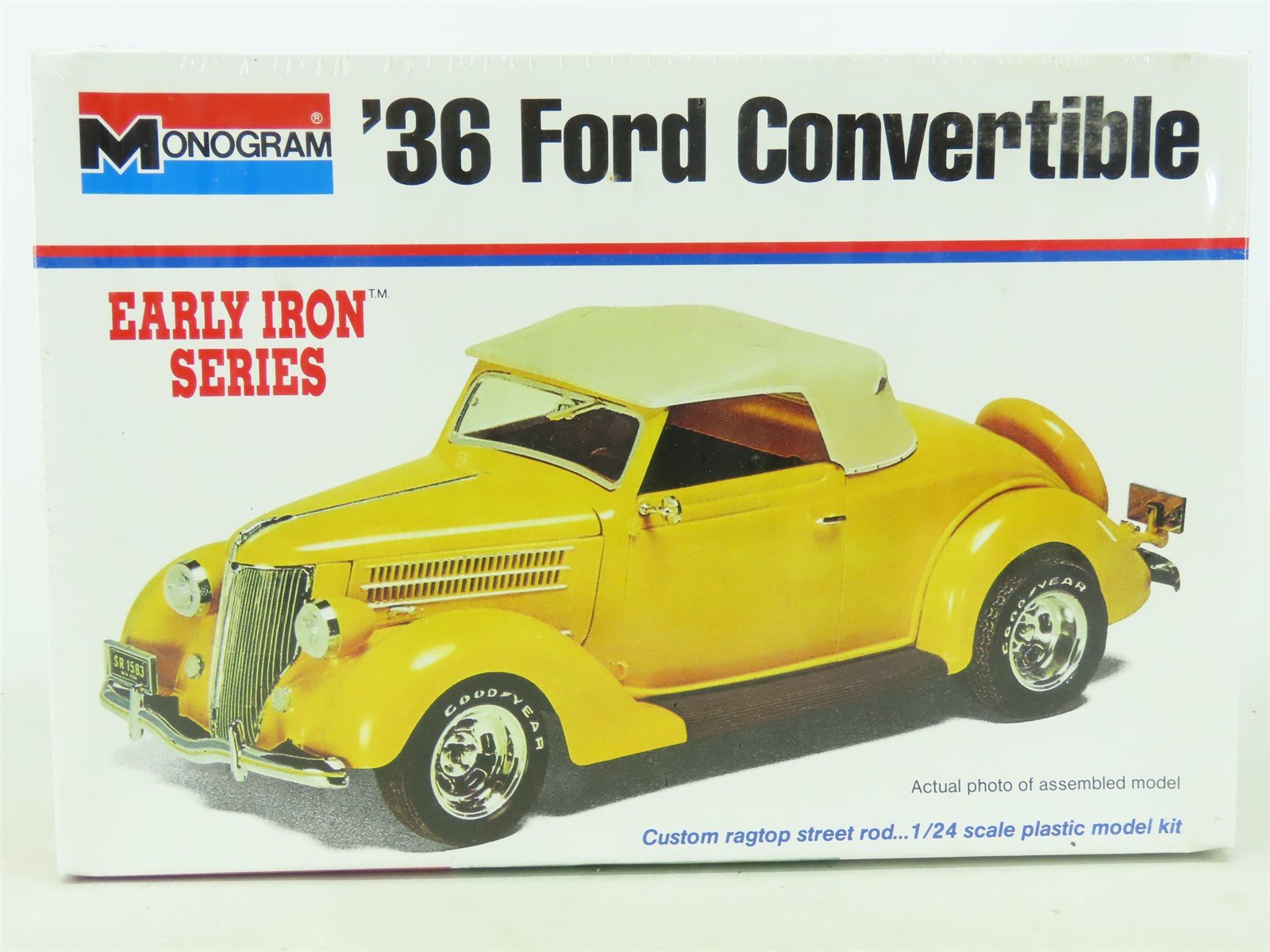 1:24 Monogram Early Iron Series Model Car Kit #7570 '36 Ford Convertible -SEALED