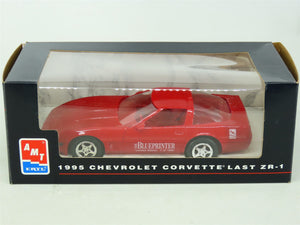 1:25 Scale AMT Ertl #6993 1995 Corvette 