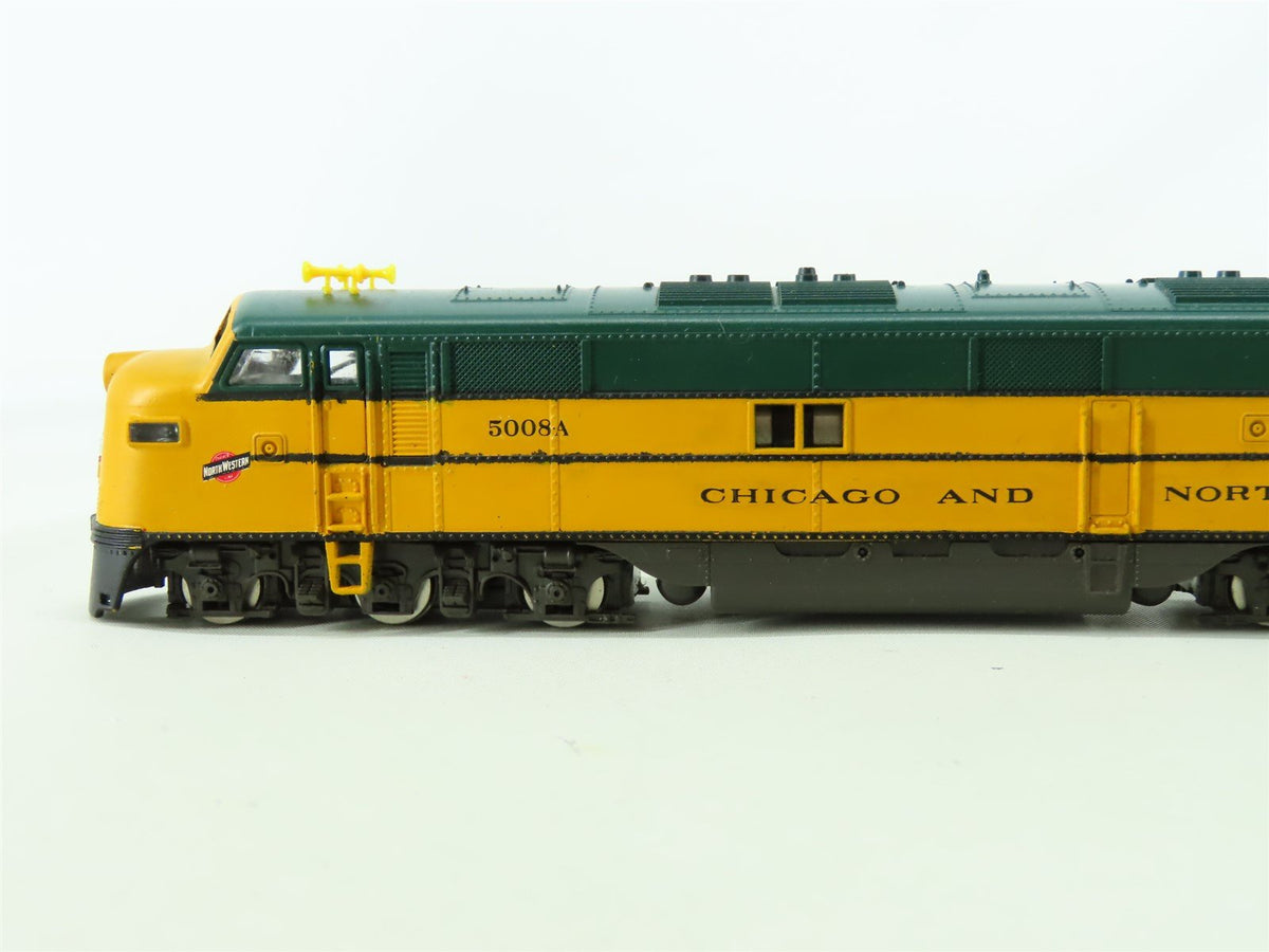 HO Scale Model Power CNW Chicago &amp; North Western EMD E7A Diesel #5008-A - Custom
