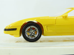 1:25 Scale AMT Ertl Plastic Model Car #6661EO 1995 Chevrolet Corvette ZR-1