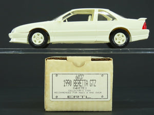 1:25 Scale AMT Ertl Plastic Model Car #6037 1990 Beretta GTZ