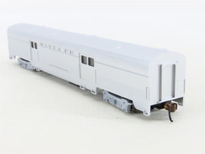 N Scale Bachmann Silver 14651 ATSF 72' REA Streamline Fluted Baggage Passenger