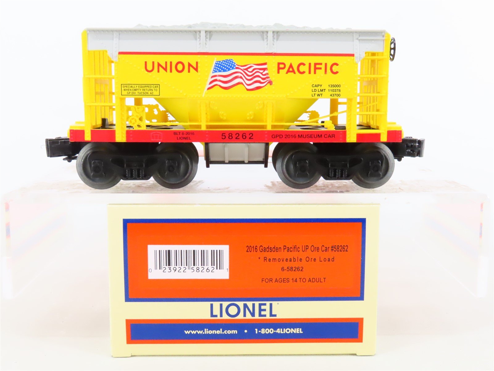 O Gauge 3-Rail Lionel 6-58262 UP Union Pacific Ore Car #58262 w/Load