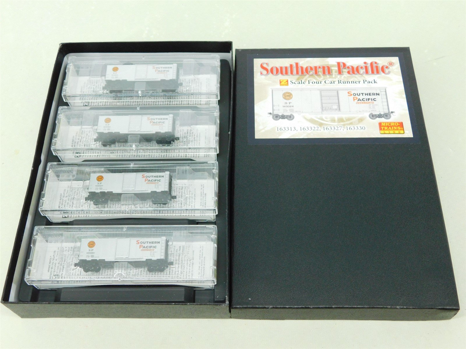 Z Scale Micro-Trains MTL 99400049 SP Southern Pacific Boxcar 4-Car Runner Pack