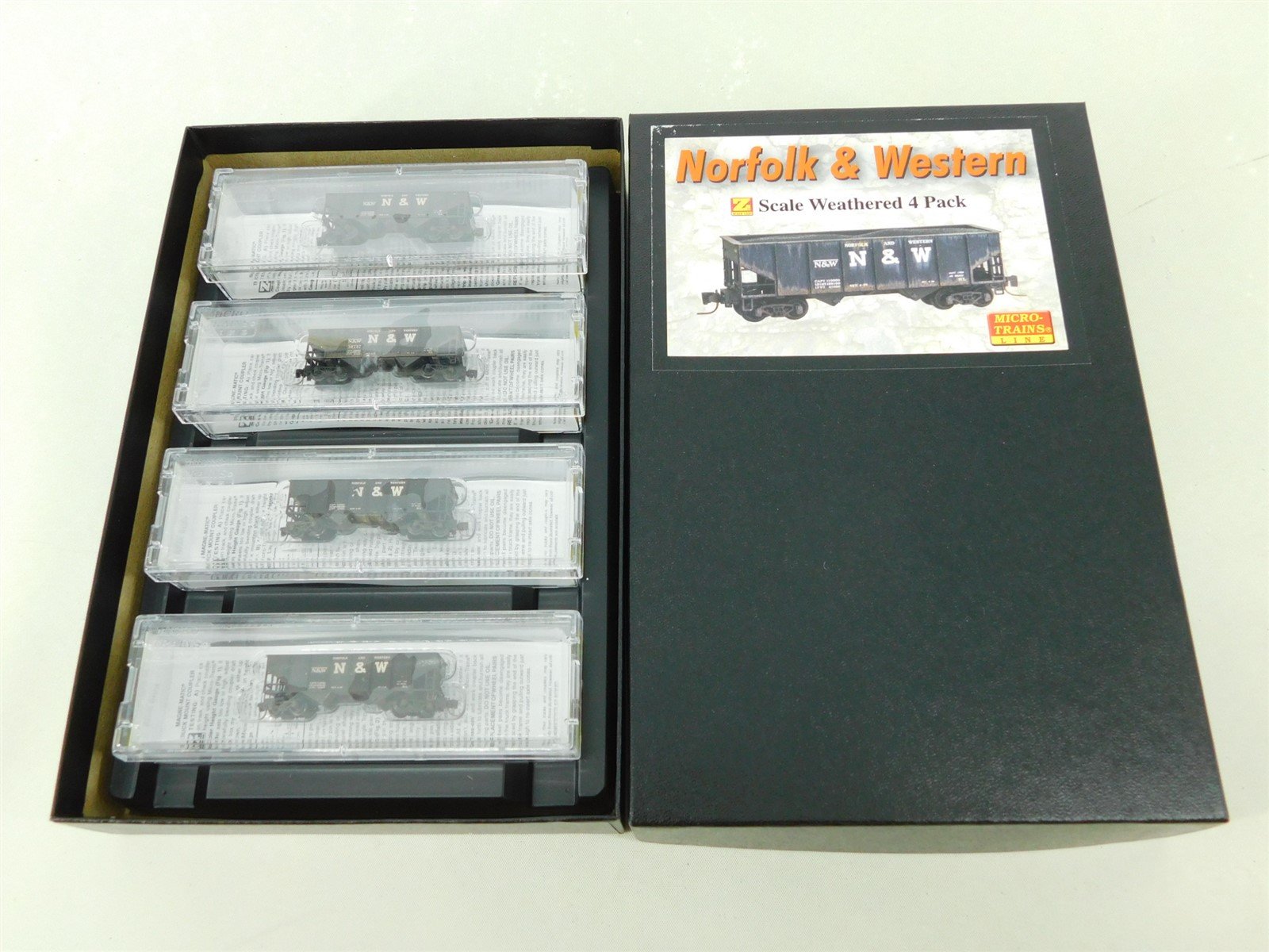 Z Scale Micro-Trains MTL 99405110 N&W Railway Weathered Hopper 4-Car Runner Pack