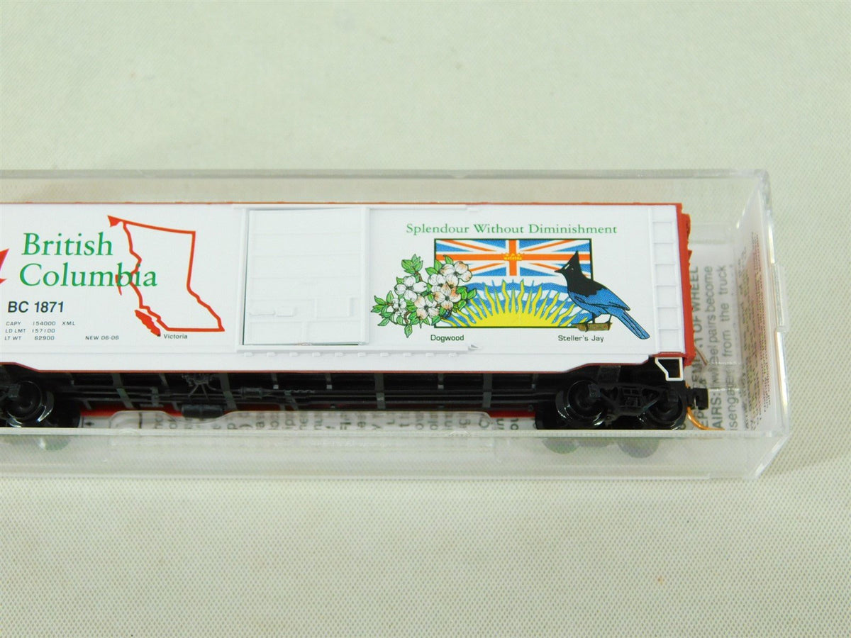 N Scale Micro-Trains MTL 07700151 BC British Columbia 40&#39; Boxcar #1871