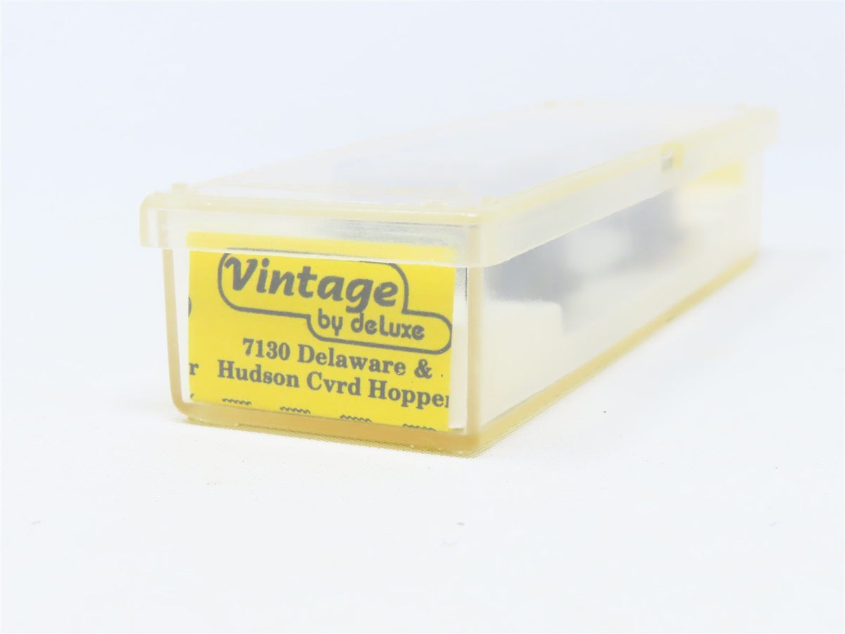 N Scale Deluxe Innovations Vintage 7130 D&amp;H Delaware &amp; Hudson 2-Bay Hopper #2932