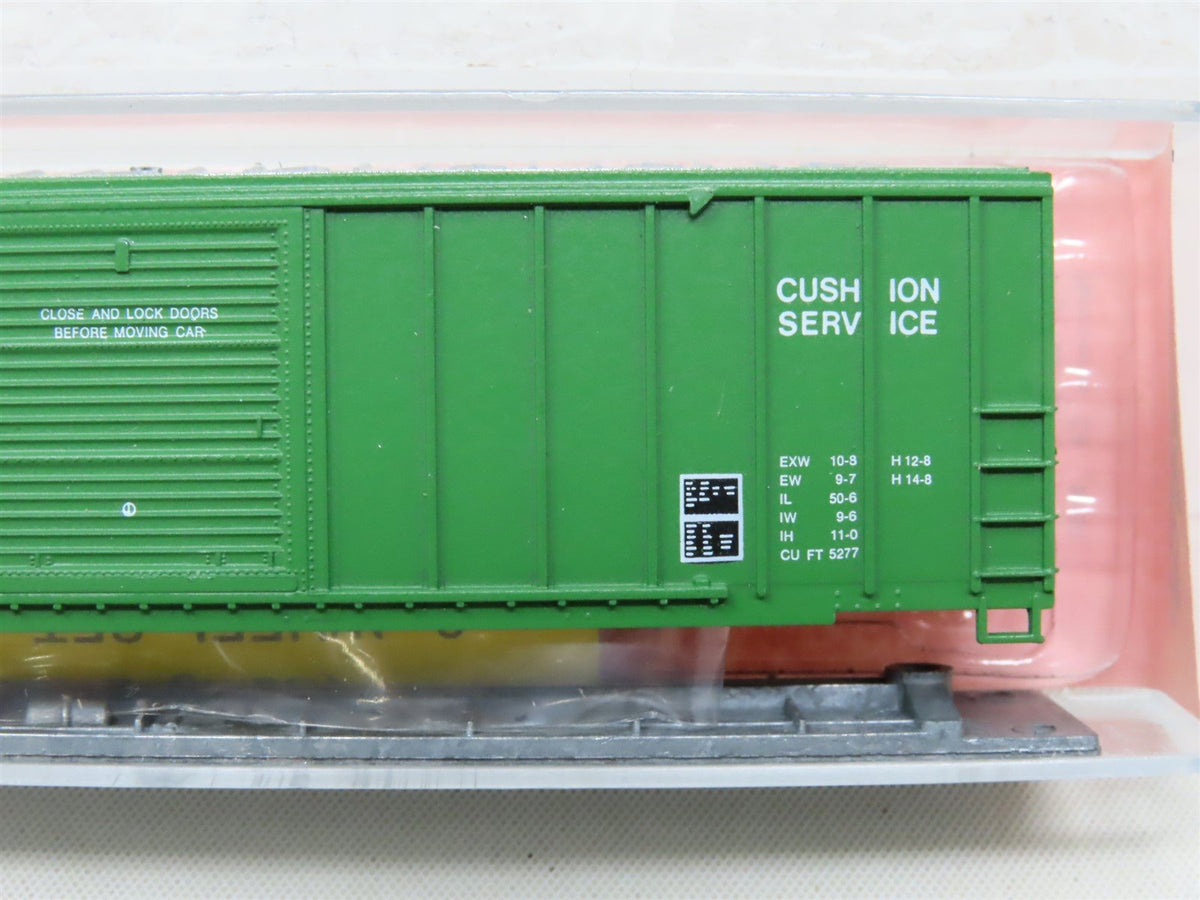 N Scale Roundhouse 8261 WRWK Warwick Railway Single Door Box Car #5055 Kit