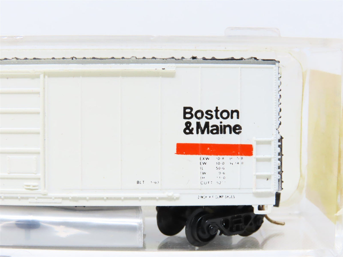 N Scale Life-Like Bev-Bel 4425-3 BM Boston &amp; Maine 50&#39; Single Door Box Car #3224