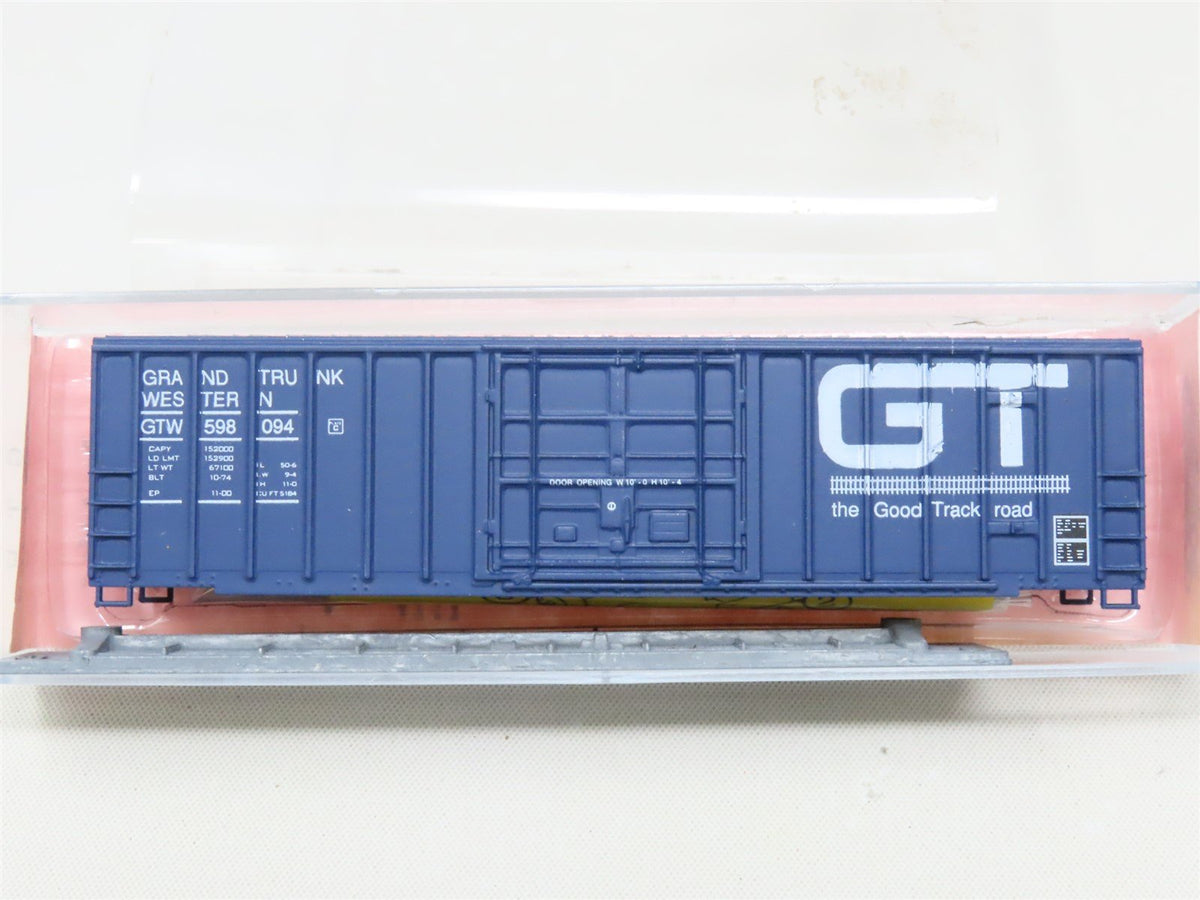 N Scale Roundhouse 8362 GTW Grand Trunk Western Plug Door Box Car #598094 Kit