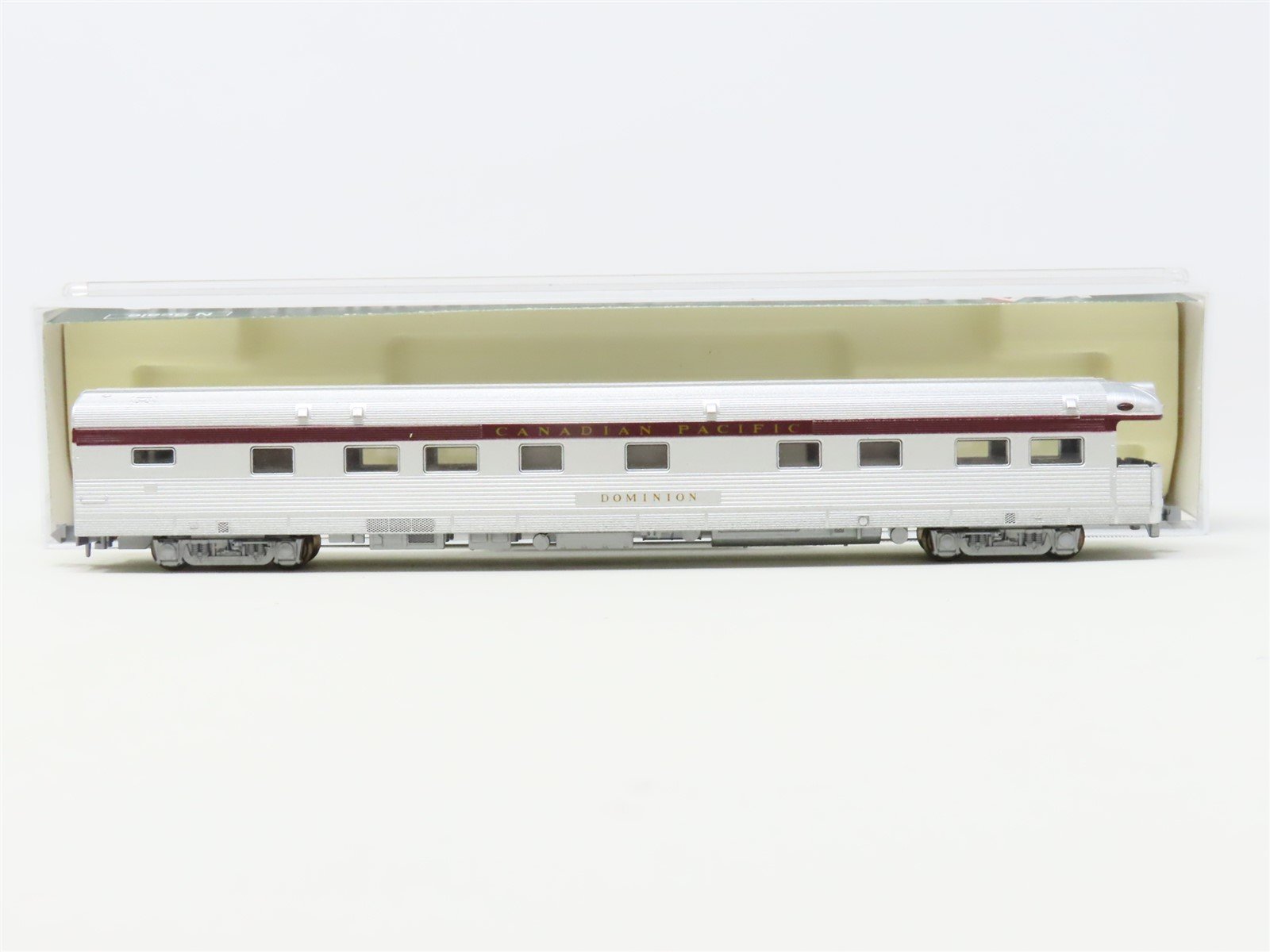 N Scale KATO 156-0809 CP Canadian Pacific Business Passenger "Dominion"