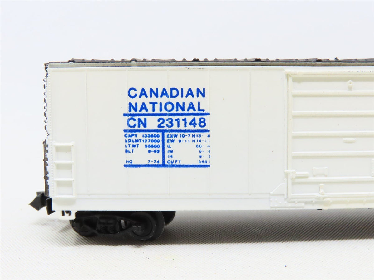 N Bev-Bel Life-Like 4480-1 CN Canadian National 50&#39; Single Door Box Car #231148