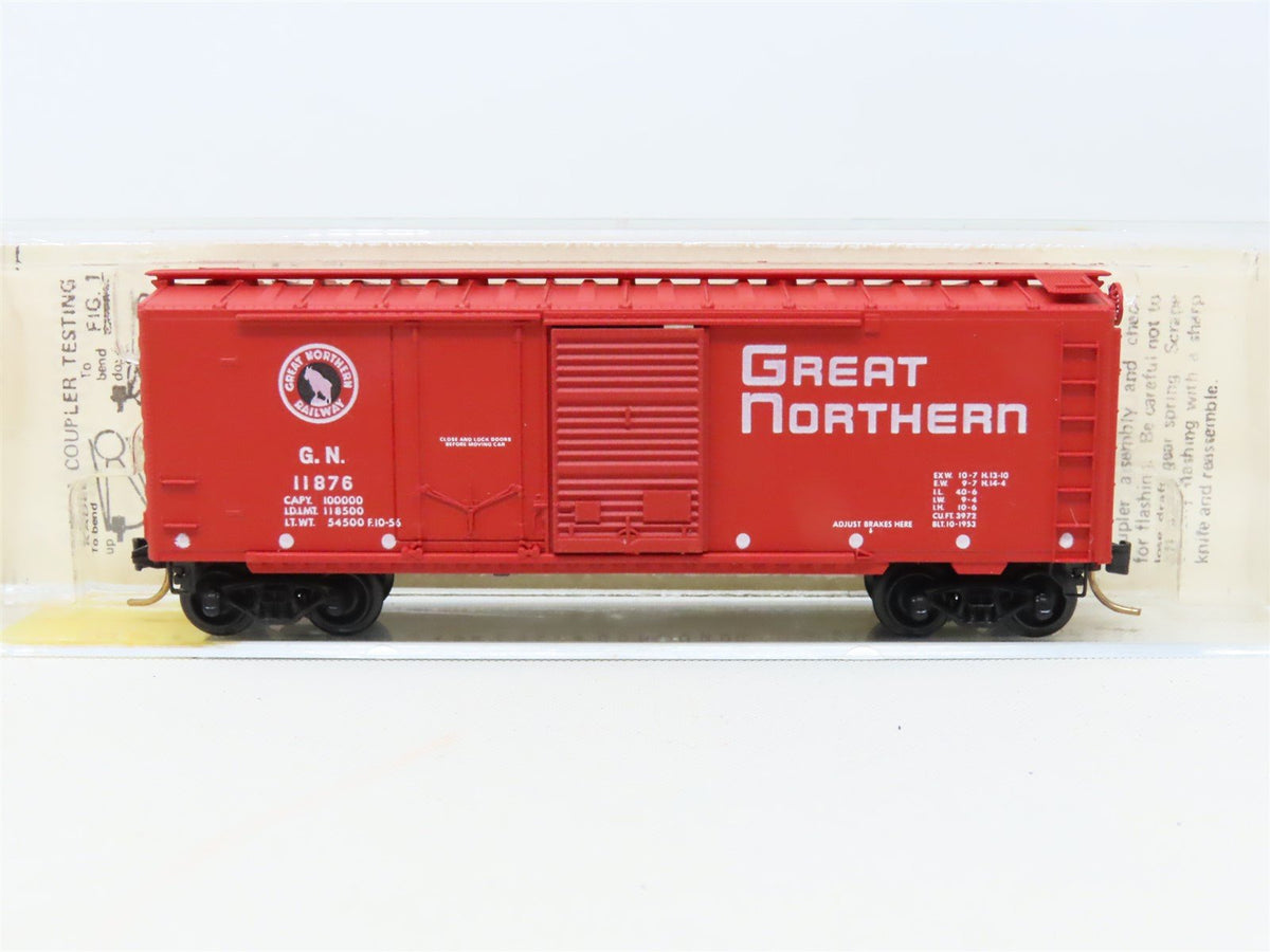 N Scale Kadee Micro-Trains MTL #22020 GN Great Northern 40&#39; Box Car #11876