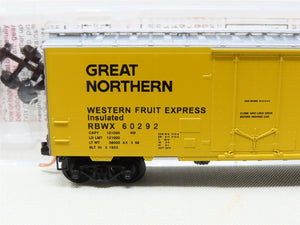 N Micro-Trains MTL #21460 RBWX GN Great Northern 40' Plug Door Box Car #60292