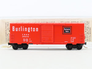 N Scale Kadee Micro-Trains MTL 24090 CB&Q Burlington Route 40' Box Car #39244