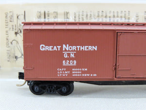 N Scale Kadee Micro-Trains MTL 42080 GN Great Northern 40' Box Car #6209