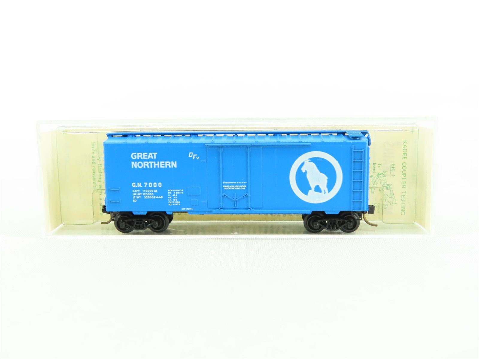 N Kadee Micro-Trains MTL 21190 GN "Big Sky Blue" 40' Box Car #7000 - Blue Label