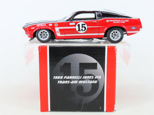 1:18 Scale WELLY Boss 302 Die-Cast 1969 Parnelli Jones #15 Trans Am Mustang