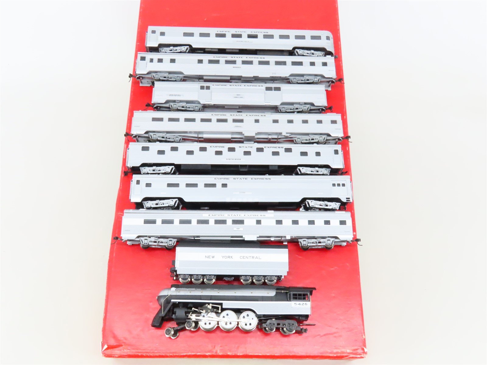HO Scale Con-Cor #0004 NYC "Empire State Express" Steam Passenger Train Set