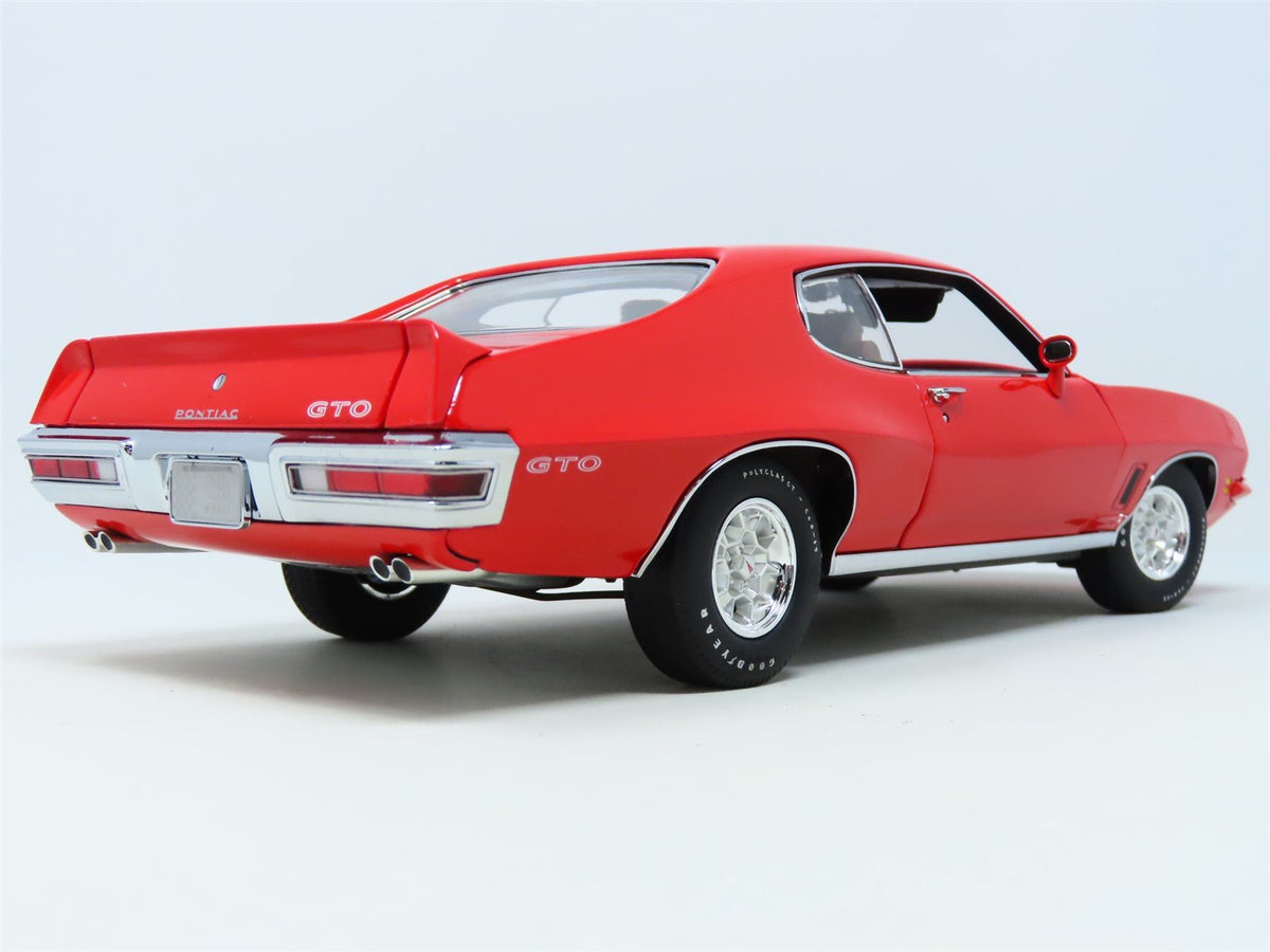 1:18 Scale GMP 1 of 3,996 Die-Cast 8043 1972 Pontiac GTO