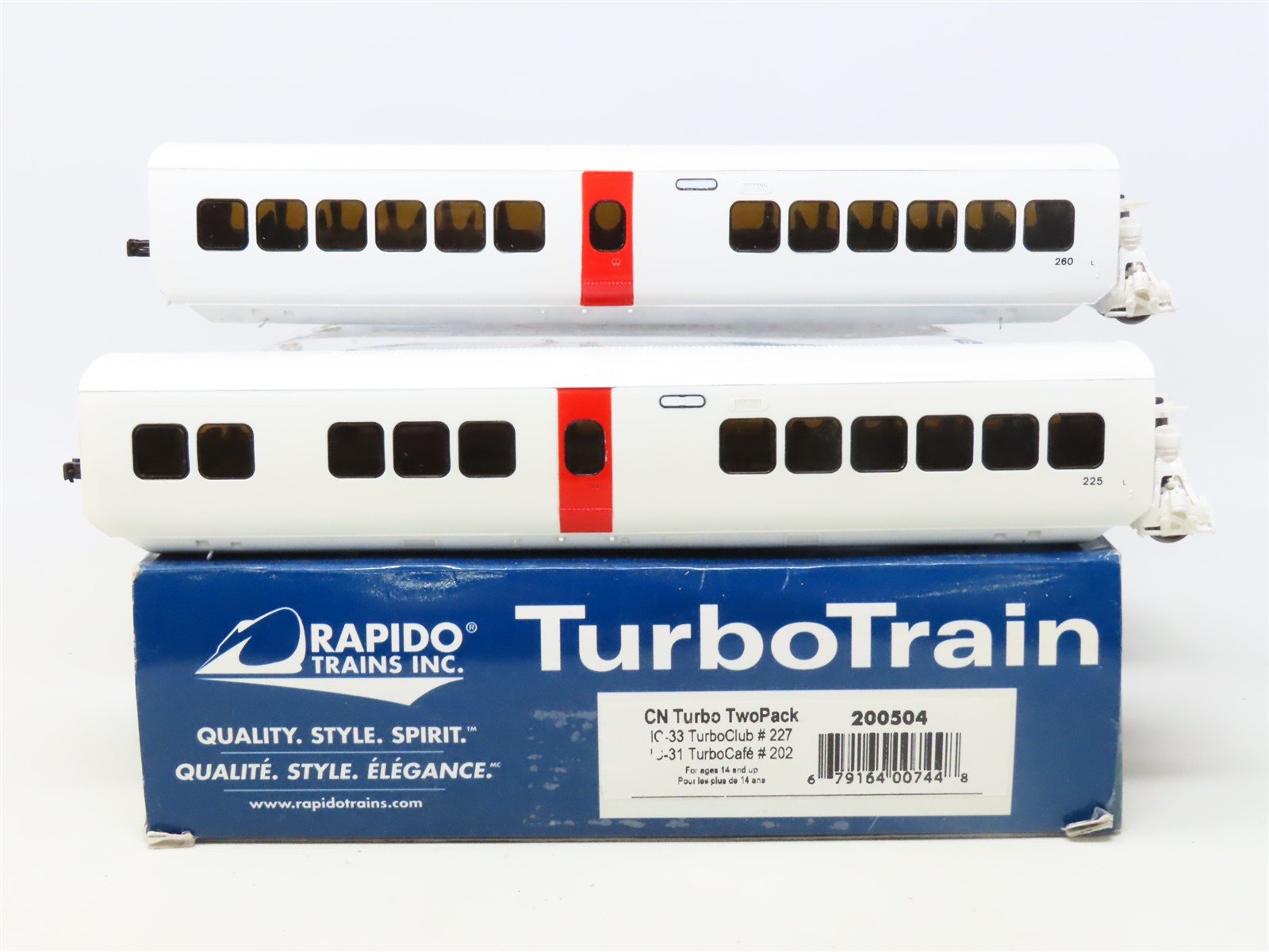 HO Scale Rapido 200504 CN Canadian National Turbo Coach Passenger 2-Car Pack