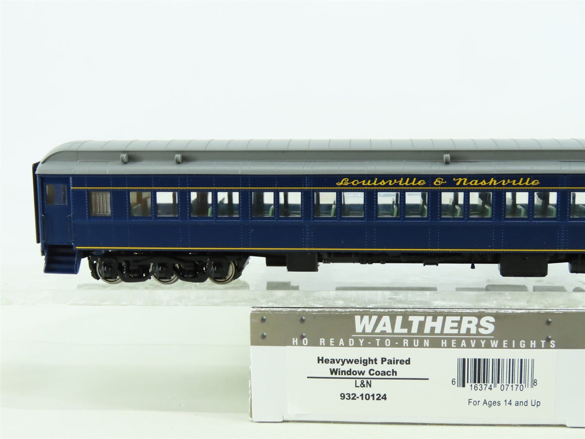 HO Walthers 932-10124 L&amp;N Louisville &amp; Nashville Paired Window Coach Passenger