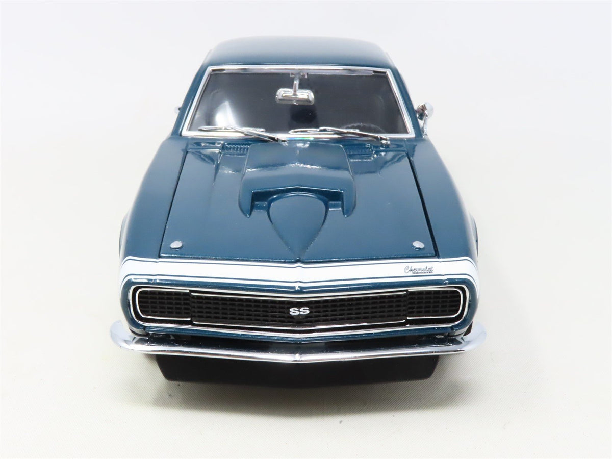 1:18 Lane Exact Detail Replicas 204S &#39;67 Nickey Chevrolet Camaro SS/RS 427 w/COA